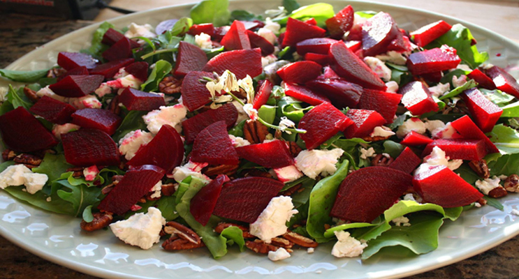 Greek Beet Salad with Spinach and Walnuts
